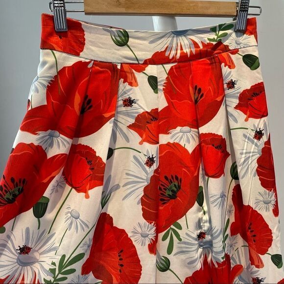 L’Atiste By Amy High Waisted Wide Leg Floral Cropped Pants size Small - Picture 7 of 15